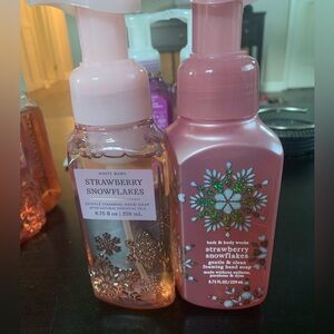 Bath and Body works foaming soap